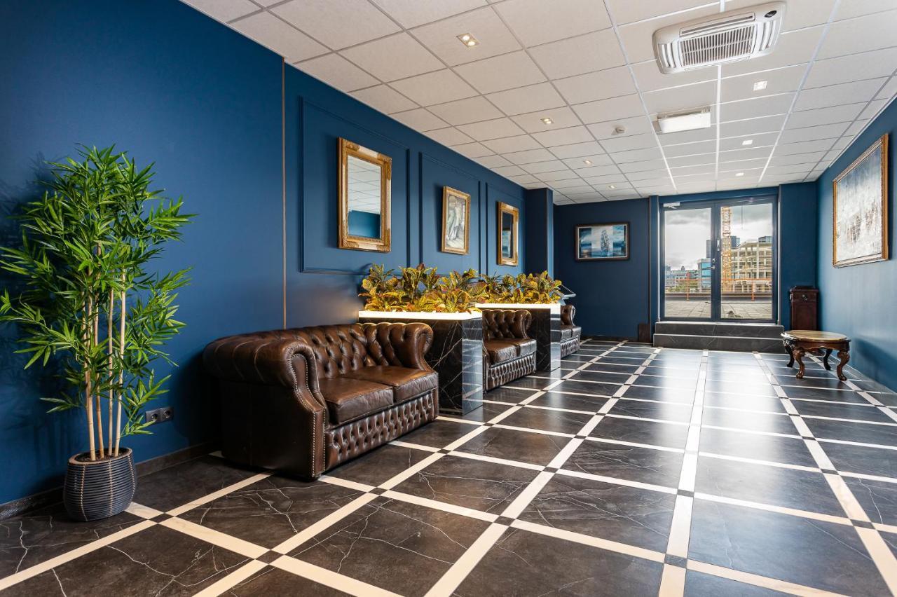 Adoryal Hotell Tallinn Exterior photo